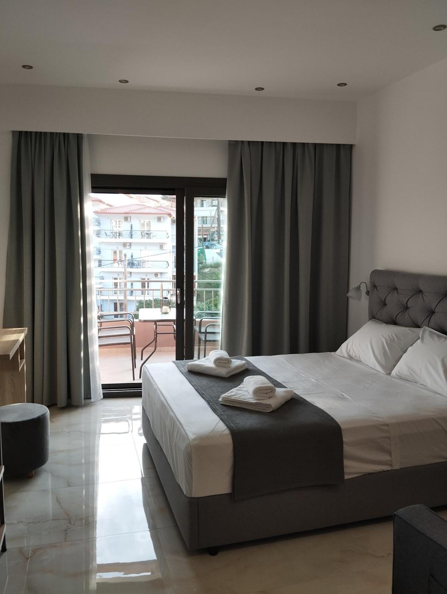 Apartment Marmo Premium Néos Marmarás